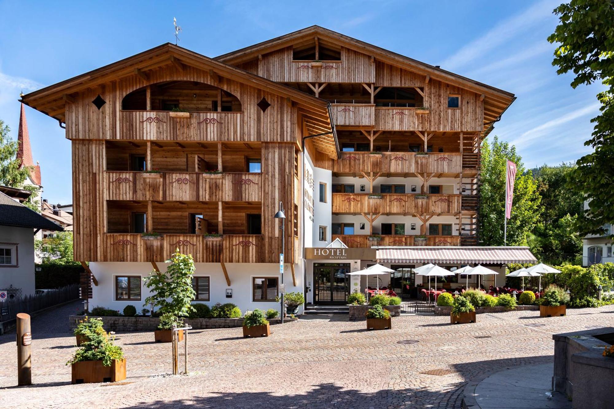Artnatur Dolomites Hotel & Spa Seis am Schlern Buitenkant foto