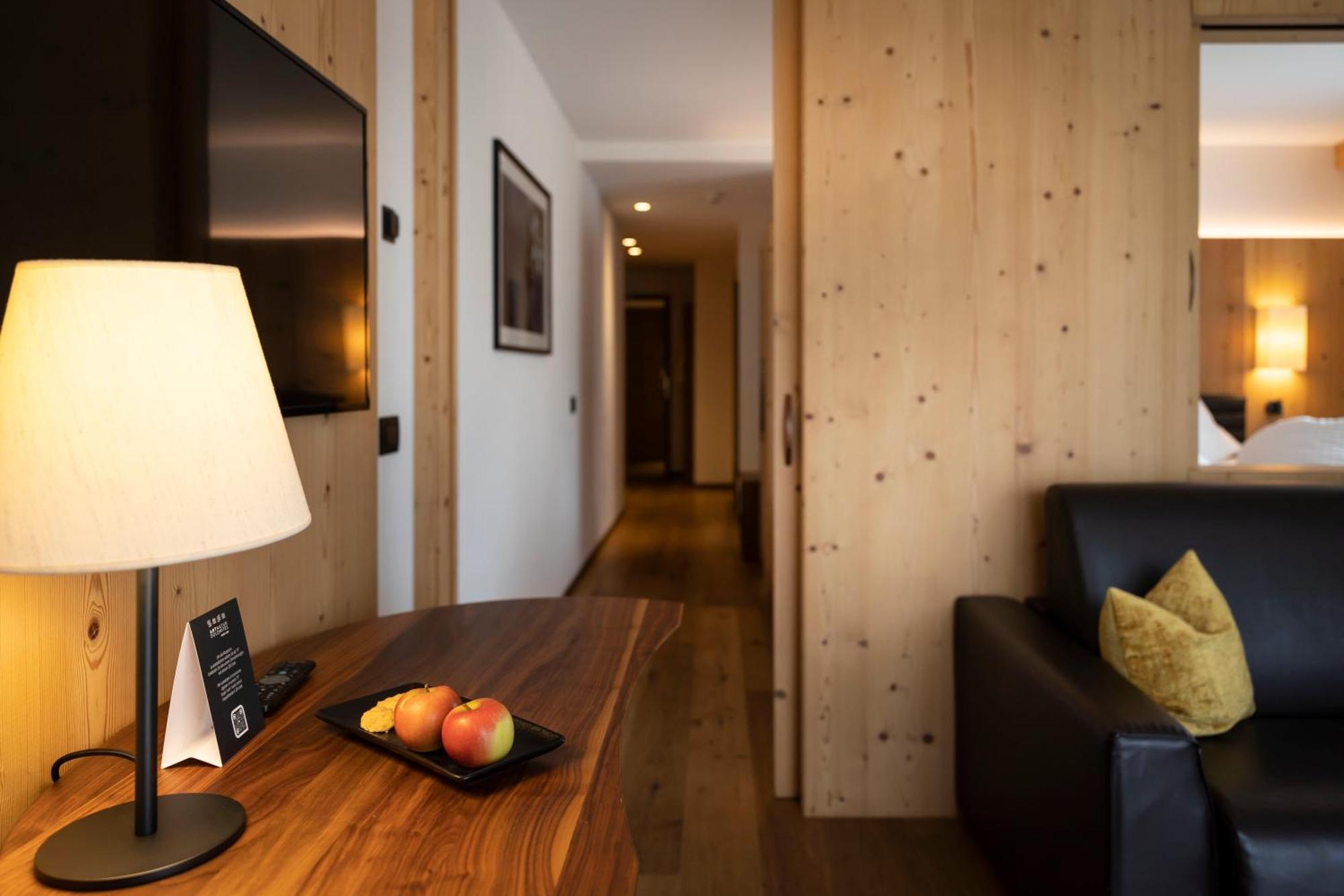Artnatur Dolomites Hotel & Spa Seis am Schlern Kamer foto