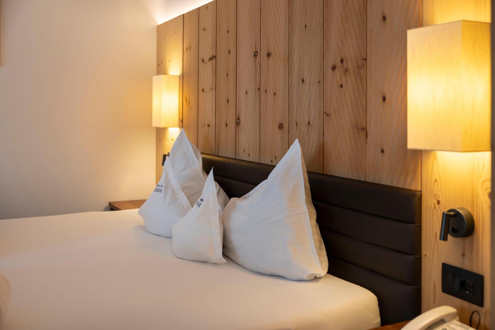 Artnatur Dolomites Hotel & Spa Seis am Schlern Kamer foto
